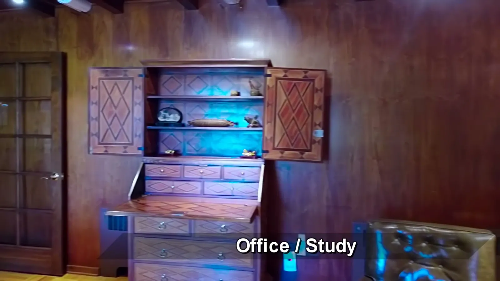 The built-in office and study.